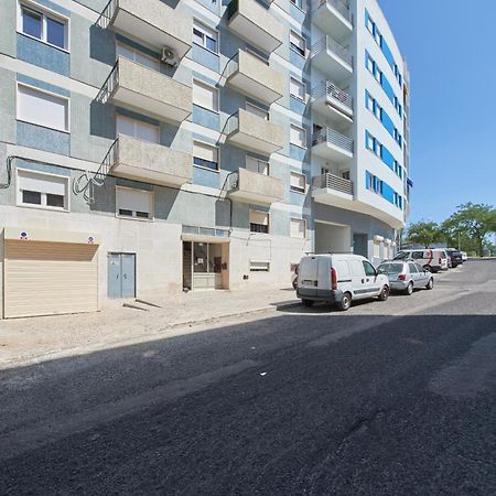 Sunset Bay View, Renovated Apt, By Timecooler 세투발 외부 사진