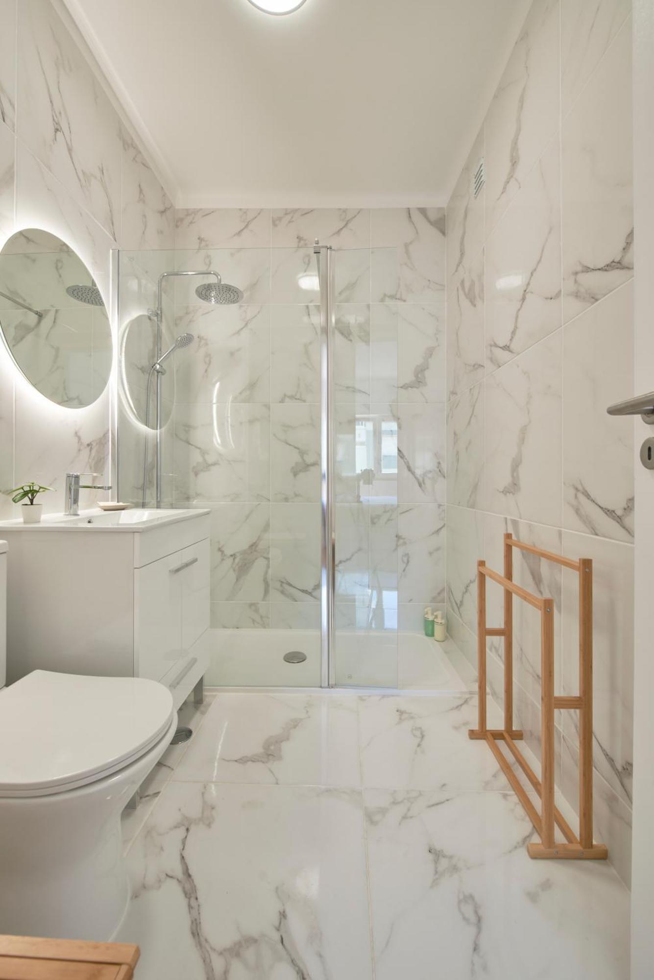 Sunset Bay View, Renovated Apt, By Timecooler 세투발 외부 사진