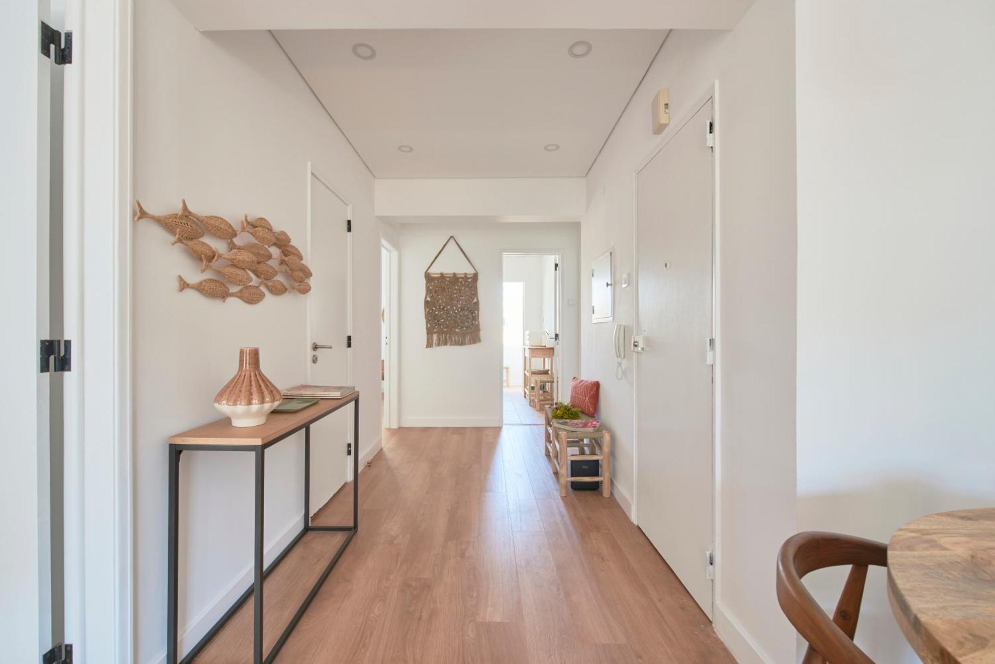 Sunset Bay View, Renovated Apt, By Timecooler 세투발 외부 사진